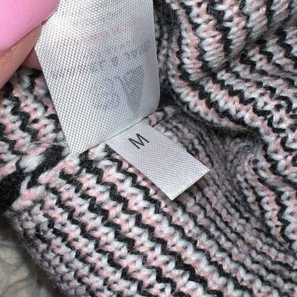 new Mabel & James preppy Burberry looking print dog sweater (XS) - Picture 9 of 9